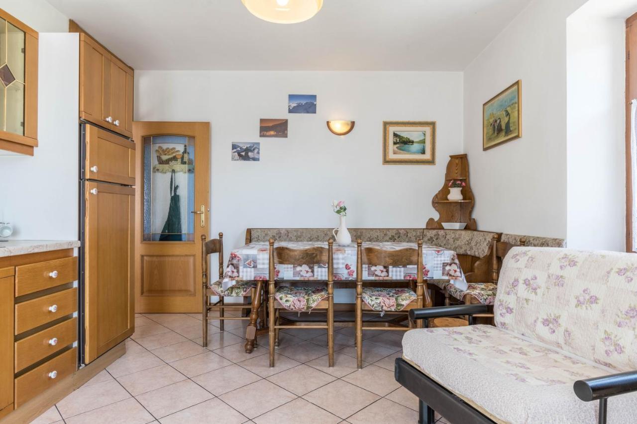 Appartamento Tra I Due Laghi บาเซลกา ดิ ปีเน ภายนอก รูปภาพ